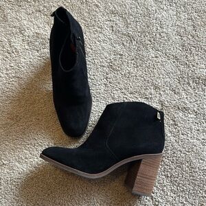 Lucky Brand booties, Pellyon size 7M/37 1/2